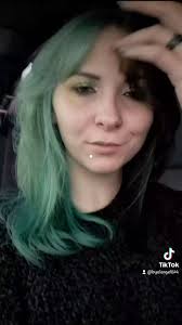 Splithairdye with Green