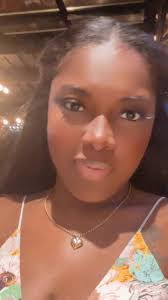 Kiarah Brown's Instagram, Twitter & Facebook