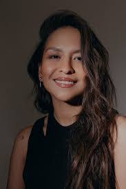 Rosalia Castillo's Instagram, Twitter & Facebook