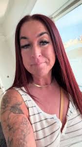 Amber Redd's Instagram, Twitter & Facebook