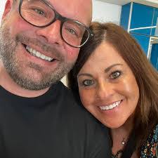 Maryellen Brewster's Instagram, Twitter & Facebook