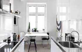 While the monochrome design has the ability to transform a space and give it a this is how natural materials and fabrics can greatly embellish the living space, even in the gloomy monochrome interior design. A Scandinavian Home With A Modern Monochrome Interior Nordic Design