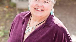 Lynn Wiese Sneyd (@LWSLiterary)