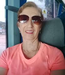 LETRAS DE C A R T A G E N A (atardecer) Cartagena, en letreros  monumentales, se lee desde la avenida Santander, a la altura de Marbella.  Los letreros fueron donados por