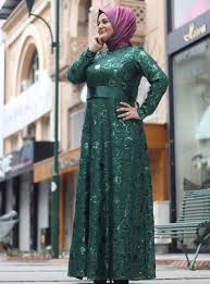 Anda bisa bermain dari sisi warna dan gaya dalam menciptakan penampilan yang mempesona. All Picture About Kebaya Trend Model Baju Muslim Untuk Orang Gemuk Biar Lan Dress Brokat Modern Dress Brokat Gowns Of Elegance