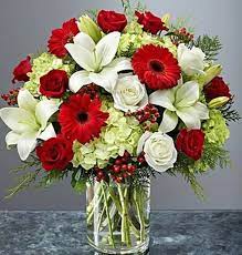 Make It A December To Remember Send Birthday Flowers Christmas Flower Arrangements Holiday Flower Flower Arrangements