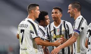 Maybe you would like to learn more about one of these? Yuventus Otpravil Vsyu Komandu Na Izolyaciyu Posle Zarazhenij Koronavirusom U Makkenni I Ronaldu Football Ua