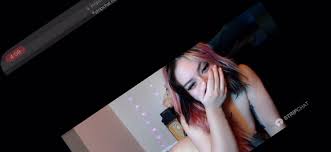 Damn shes actually hot - Porn Videos & Photos - EroMe