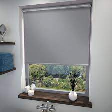 Roller shutter with tilting louvres a roller shutter with laths that tilt, similar to an external venetian blind. My Roller Blind Won T Roll Up What Can I Do Blinds Hut