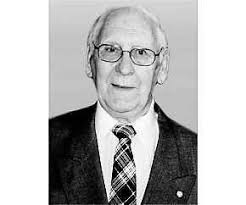 GORDON QUINN Obituary (2014)