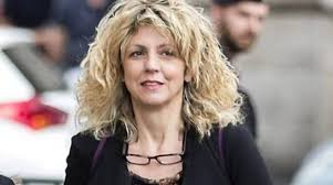 Tg1 andremo nelle piazze! publié par betta à 07:22. Il Ministro Per Il Sud Barbara Lezzi Domani A Catanzaro Catanzaroinforma