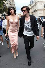 Sometimes celebrity style is all about knowing how to project a certain image. Pin On Inspiration