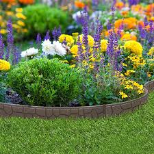 Specialising in the supply of concrete, porcelain, and natural stone paving, as well as decorative edgings, stepping stones and decorative gravels for people who love their gardens. Primeur Ultra Curve Ez Border Stones Earth 1 2m P00015641