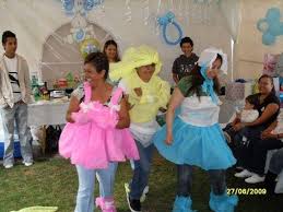 Dinamicos juegos para baby shower chistosos. Juegos Para Baby Shower Disfraces De Bebe Manualidades Para Baby Shower Juegos Para Baby Shower Baby Shower Unisex Boy Baby Shower Ideas