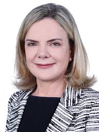 Gleisi helena hoffmann nasceu em curitiba. Biografia Do A Deputado A Federal Gleisi Hoffmann Portal Da Camara Dos Deputados