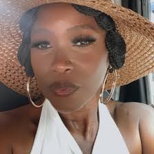 33 feels good. Happy Birthday to me.