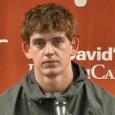 Arch Manning Breaks His Silence, Places Blame For Texas Offense's Terrible  Performance During Loss To Ohio State [VIDEO] Full story via 🔗 in  comments. 👇