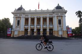 Thành phố hà nội đã làm rồi nhưng cần quyết liệt, triệt để hơn, đồng thời cần có cơ chế tiếp thu ý kiến phản ánh của người dân. Thá»§ Ä'o Ngay Ä'áº§u Tien Thá»±c Hiá»‡n Gian Cach Xa Há»™i
