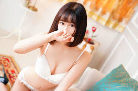 風俗嬢グラビア画像 るなの やまとなでしこ豊橋店～人妻エロエロ星人～ - 豊橋/デリヘル｜風俗じゃぱん