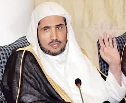 ولد بمدينة بريدة في منطقة القصيم شمال نجد، انطلق في أواخر السبعينات من القرن الماضي أي الجيل الثاني من جمعية الثقافة والفنون بعدما تعرف على الممثل محمد الكنهل الذي أخرج لهم إحدى المسرحيات في سشيه للجمعية. Ù†Ø´Ù€Ù€Ù€Ø±Ø© Ø§Ù„Ø£Ø®Ø¨Ù€Ù€Ù€Ø§Ø±