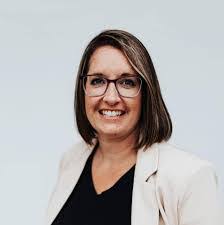 Tiffany Isley's Instagram, Twitter & Facebook