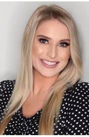 Alexa Thomas's Instagram, Twitter & Facebook