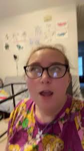 Cindy Denham (@cindycay09)