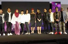 Malam kemuncak final anugerah juara lagu 34 (ajl34) dimana 12 buah lagu terbaik bakal dipilih untuk ke pentas akhir ajl34. Senarai 30 Lagu Separuh Akhir Muzik Muzik 33 Iluminasi