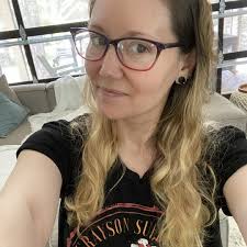 Trisha Wolfe's Instagram, Twitter & Facebook