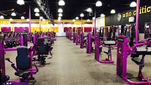 The goal of silver sneakers is to enhance the health and wellness of medicare policy holders by offering fitness programs in more than 13,000 locations. Planet Fitness Silver Sneakers Black Card Change Comin