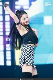 I have nothing but 4 dalla (dollar) lia: 190221 Itzy Lia