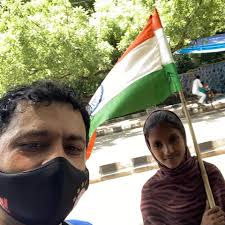 I love this running group, can we keep the politics out of it? It's  Independence Day and I wish my American friends a great one, but let's keep  it about running. I