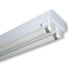 Pon mejor 2 aparatos pero de 3 fluorescentes cada uno. Tubos Led Y Fluorescentes De Cocina Oficinas Iluminacion Online