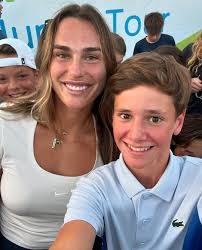 Carmelo Vita's Instagram, Twitter & Facebook