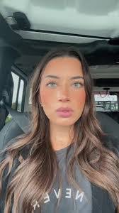 Renee Varner's Instagram, Twitter & Facebook