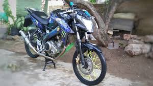Modif striping yamaha r25 ala monster energy! Modifikasi Vixion Road Race Terbaik Dan Terupdate Klobot Modif