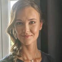 1800+ "Maja &" profiles