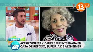 Debutó el año 1968 en el loco estero, también interpretó a doña bernarda cordero en martín rivas en el año 1970, siguio interpretando papeles en telenovelas. Que Pasa Con La Familia De Violeta Vidaurre Bienvenidos Youtube