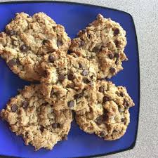 Biscuits Vegetaliens Au Gruau Aux Pepites De Chocolat Et Aux Noix Recettes Allrecipes Quebec Food Desserts Allrecipes