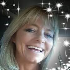 Are there spots to plug in an electric scooter at Silver Dollar City?