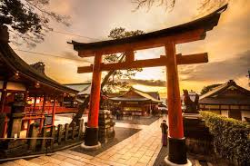 Risultati immagini per Santuario di Fushimi Inari-taisha