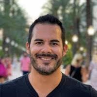 Andy Leiva's Instagram, Twitter & Facebook