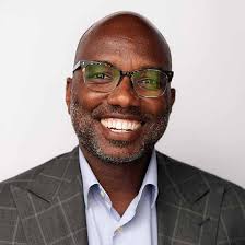 Tim Hines: Global Keynote Speaker, Author, Podcaster, FCMO