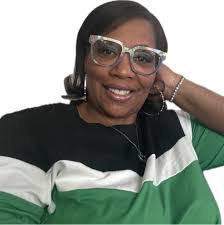 Toshia Smith's Instagram, Twitter & Facebook