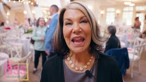 In this Beyond the Frame Dave Petty visits @afterglowfineart in Scituate  where we got to check out some really cool art including a jaw-dropping  display of wide-ranging photos by Pulitzer Prize Winner