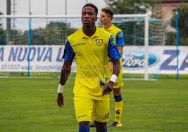 Chievo news chievo accuse pisa forward marconi of racism after alleged abuse of obi. Talent Tavern Italy Born Elimelech Enyan Set For Breakthrough Season At Chievo Verona Ghana Latest Football News Live Scores Results Ghanasoccernet