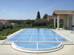 Abri De Piscine Plat Motorise Achat Et Installation Ooreka