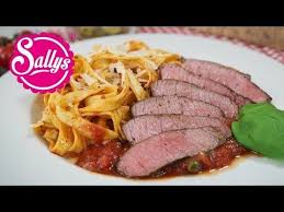 Unser Lieblingsgericht Von Unserem Lieblingsitaliener Ein Zartes Rumpsteak Perfekt Auf Den Punkt Gegart Mit Nudeln In Rumpsteak Rezept Lecker Kochen Rezepte