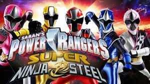 A equipe enfrenta um monstro felino que tenta roubar as estrelas do poder ninja. Power Rangers 25th Anniversary First Look At The Rangers Returning For Super Ninja Steel Reunion Episode