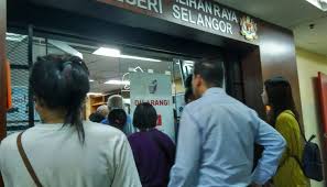 The spr websites is only for those who have registered to check the details of their polling stations / areas. Voter Registration Objection What To Do If Your Registration As A Voter Has Been Objected To Pemantau